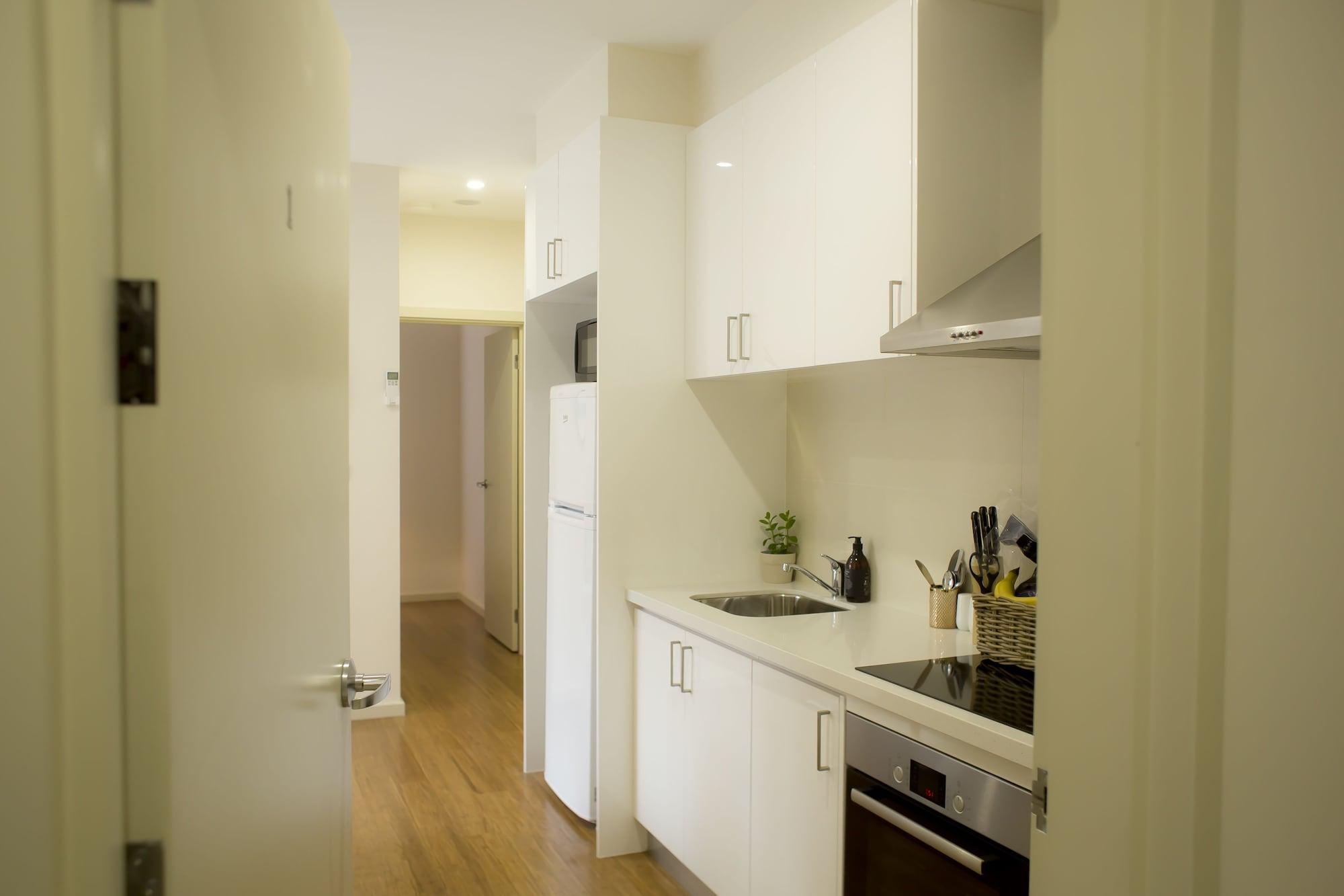 The Town Apartments Melbourne Exterior photo